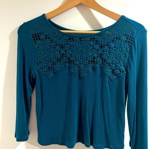 American Eagle sweater crop top